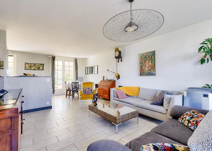 Douce Escapade Avec Jardin A 800m De La Дом отдыха